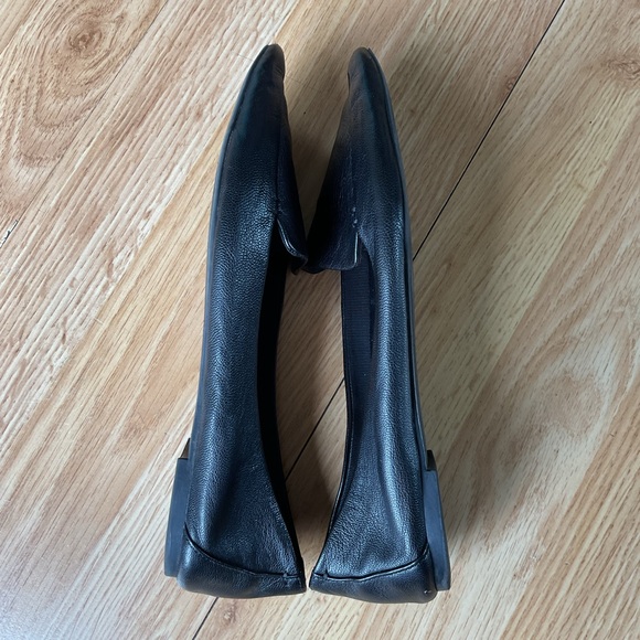 Essex Lane El-Aleanor Black Leather Pointy Loafers Size 7.5 M - Picture 6 of 9